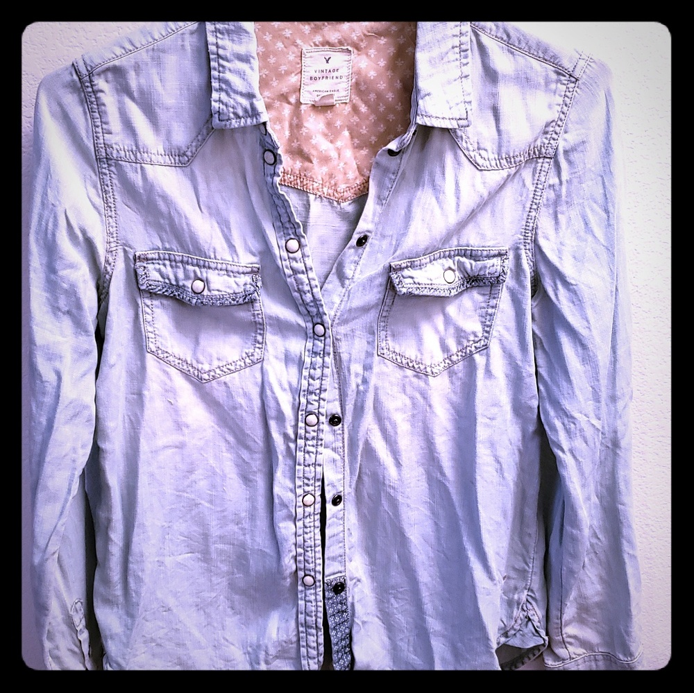 American Eagle Vintage Boyfriend Button Up